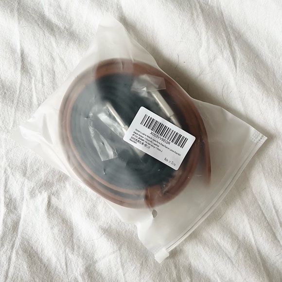 NWT. Women's Leather Belts (Pack of 2) - Picture 4 of 4